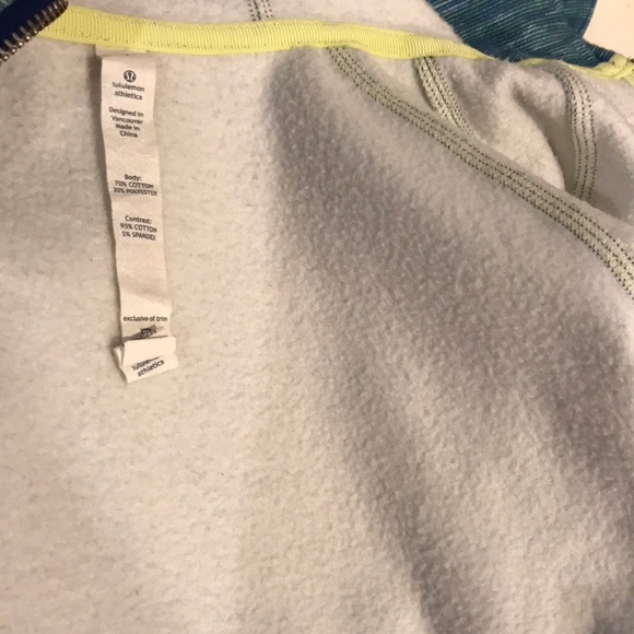 Lululemon hooded jacket! - Picture 4 of 4
